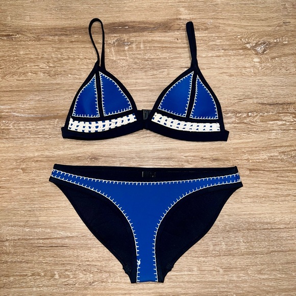 Triangl Swimwear Bikini - Picture 1 of 6
